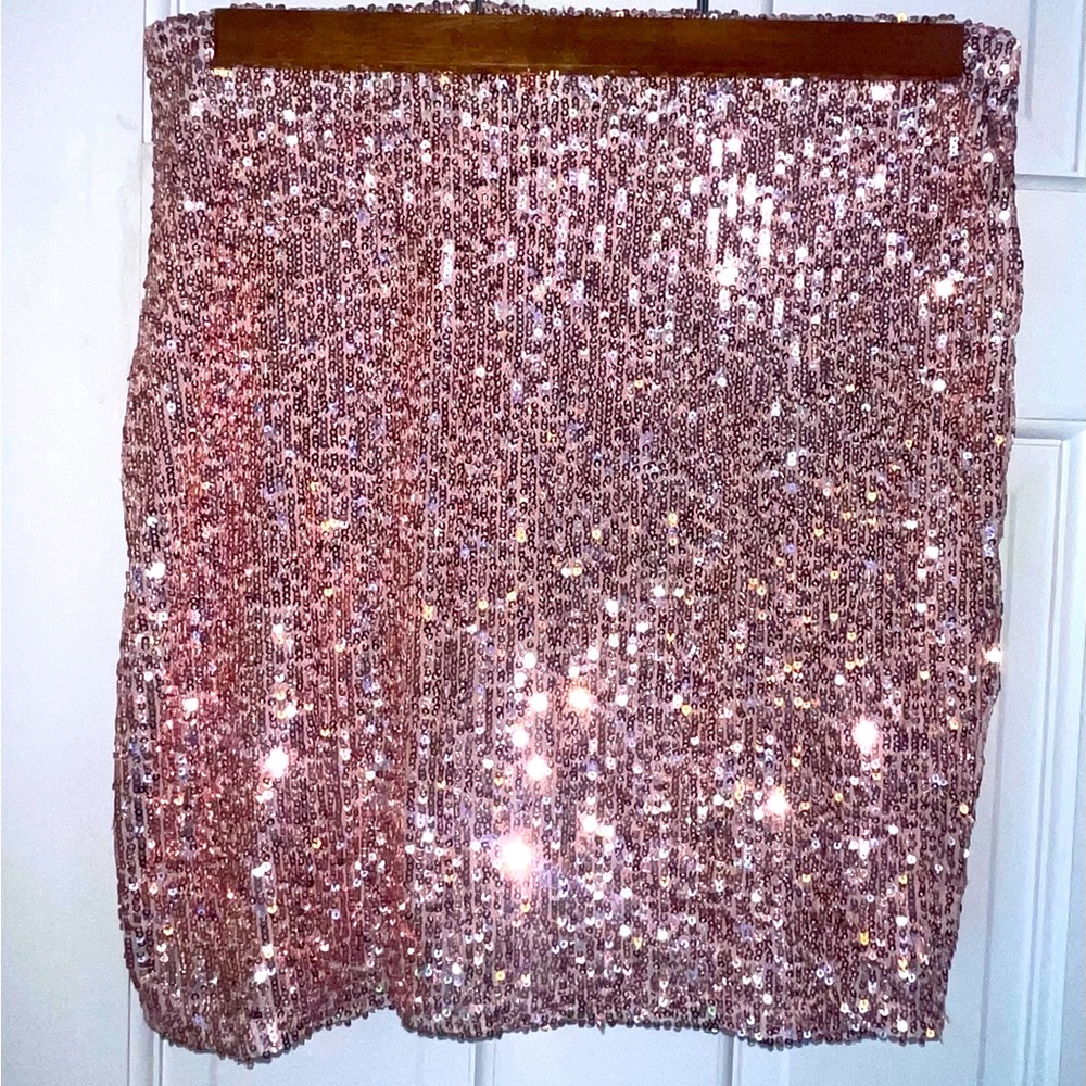 Pink girls sequin skirt.